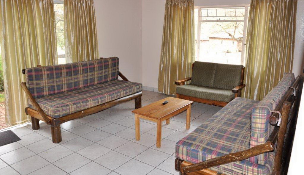 Images/Venue/sc two bedroom lounge.jpg